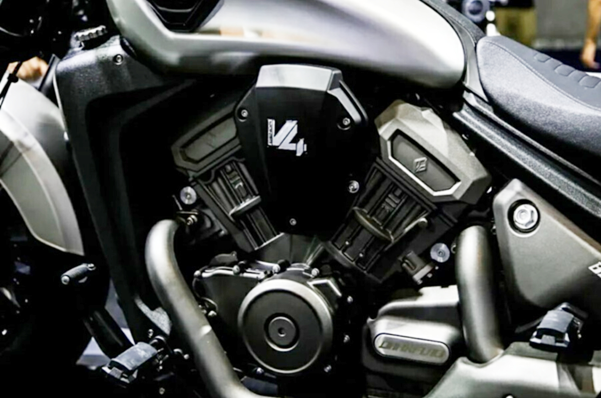 Benda BD500 V4 cruiser revealed.